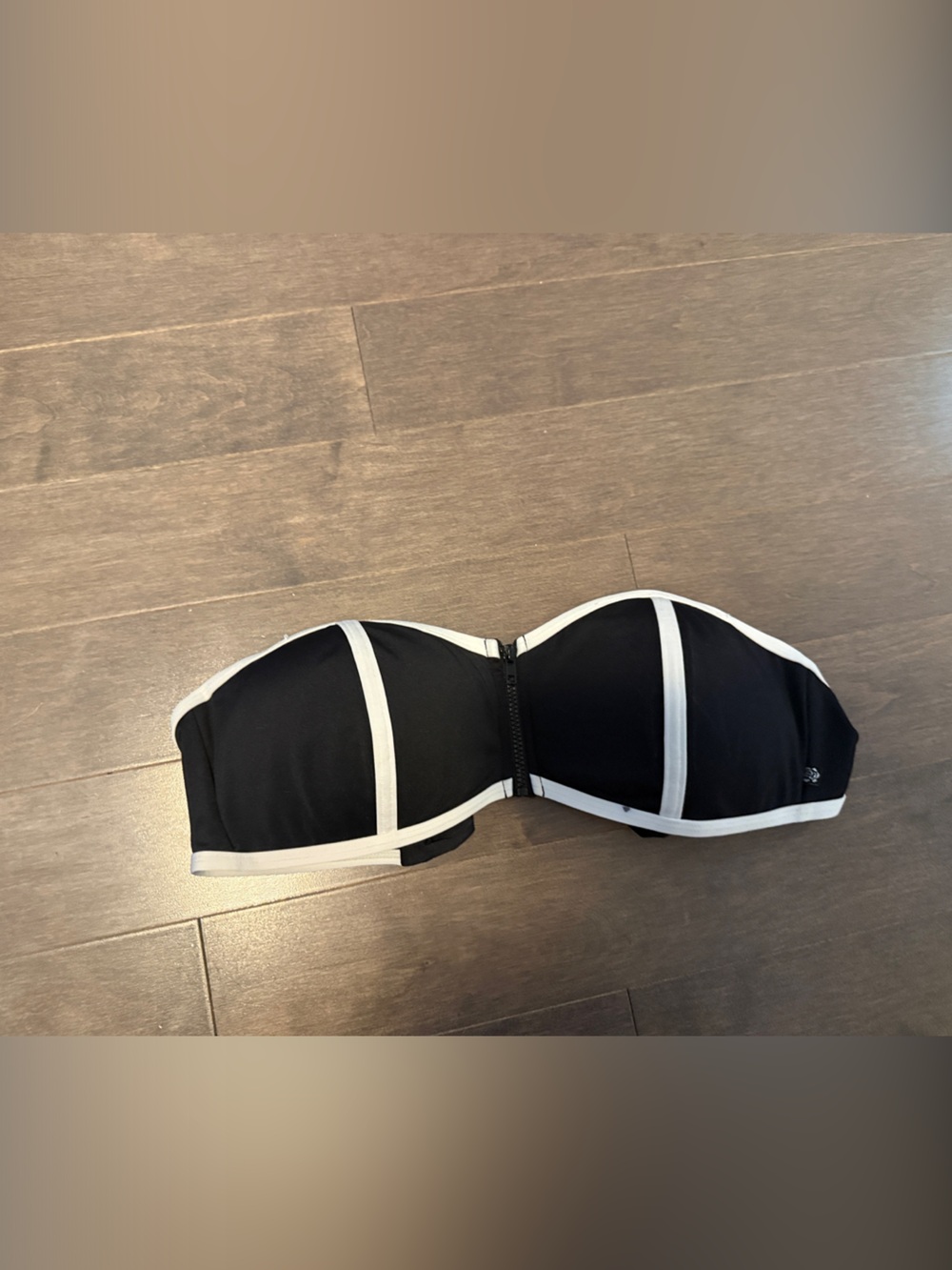 Black and White Contrast Women's Bikini Top